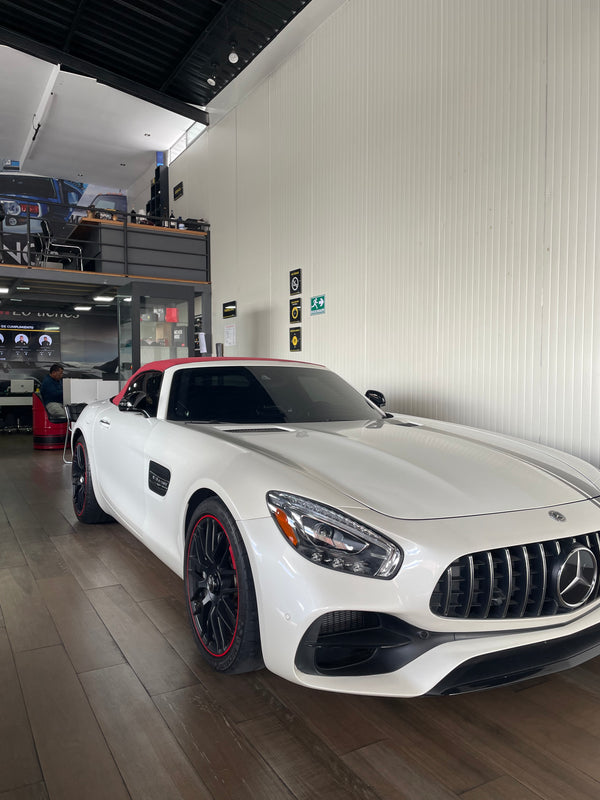 Mercedes Benz AMG GT C. 2020