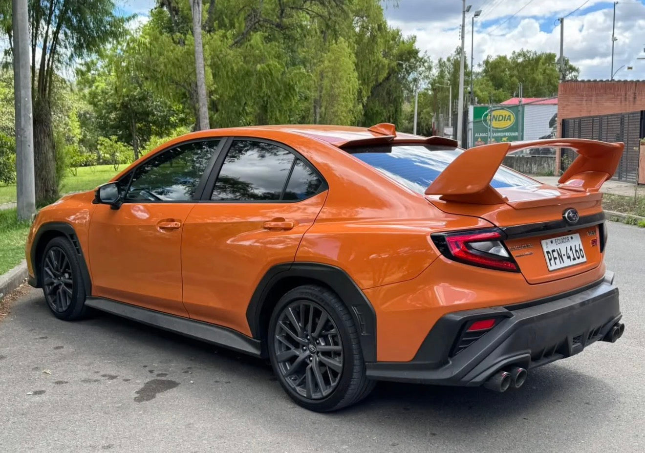 SUBARU WRX 2.4 TURBO